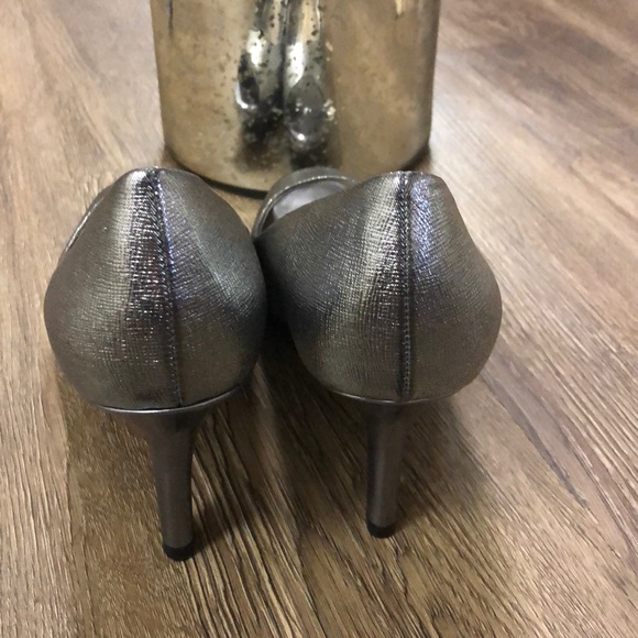 Shiny Silver Heels - Bandolino - Picture 7 of 16